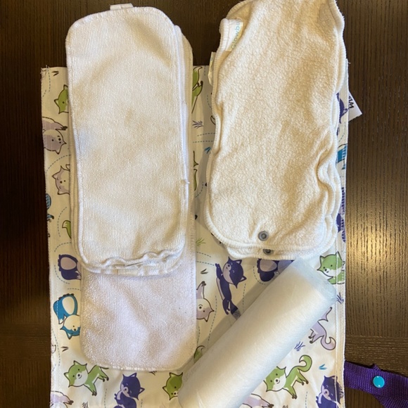 Imagine | Cloth Diaper | Starter Bundle 6 Diaper, Wet Bag, Inserts, Liners | EUC - Picture 4 of 4